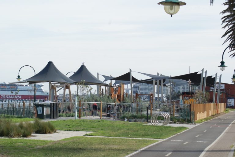 Plum Garland Reserve - Umbrellas & shade sails (2)